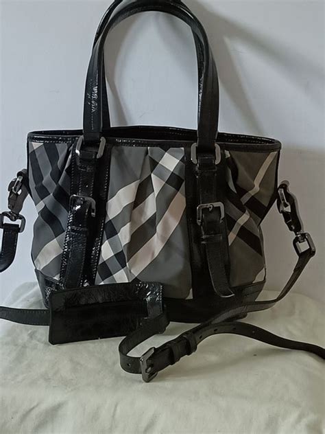 burberry borsa bianca|Burberry Limited.